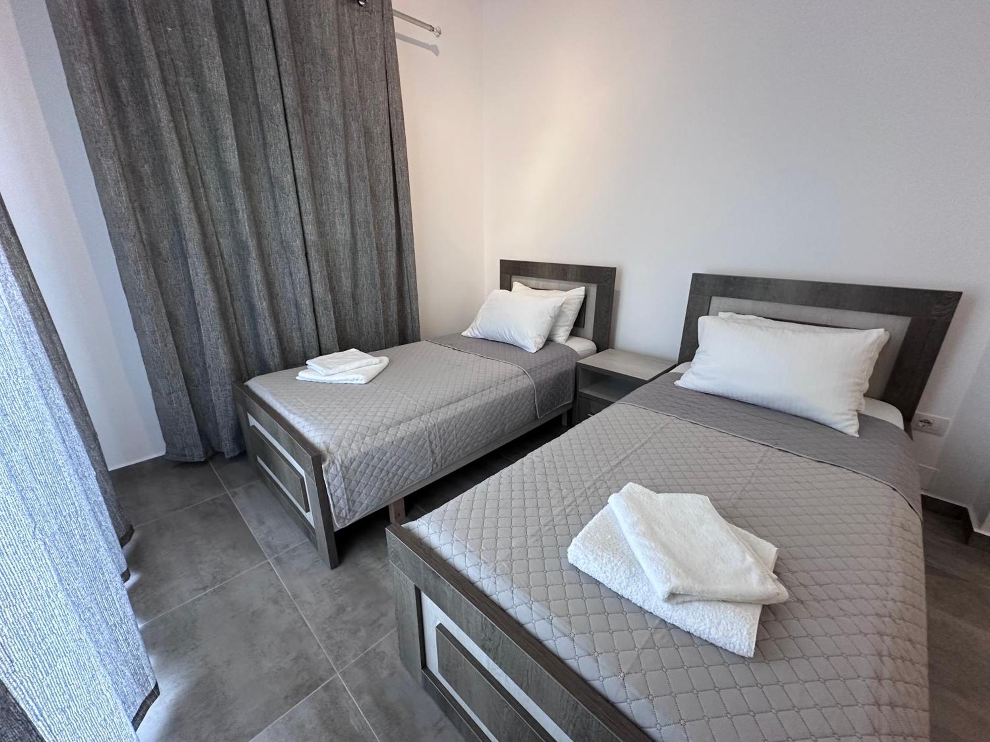 Vila Melina Himare Exterior photo